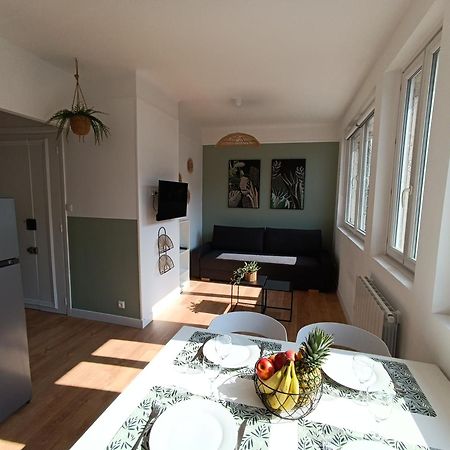 Chez Clem Apartment กาเลส์ ภายนอก รูปภาพ