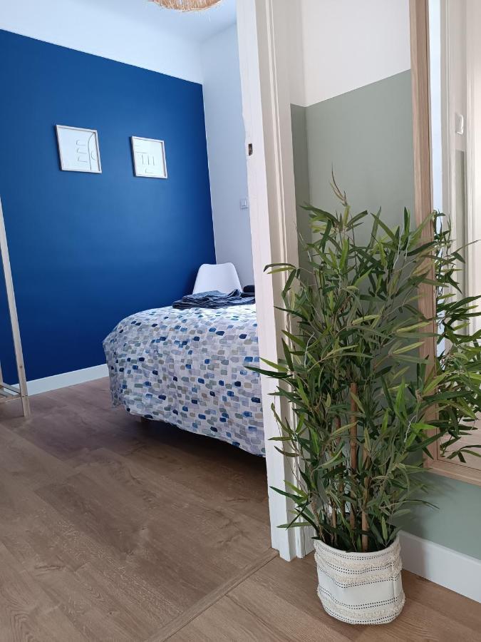 Chez Clem Apartment กาเลส์ ภายนอก รูปภาพ